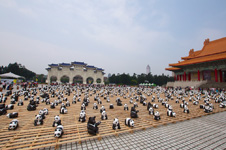 Photo from Susan's Story, many pandas and from the Shang Kai-shek Memorial