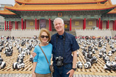 Photo of Susan and Hugh in Taiwan 